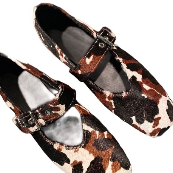 BOUTIQUE Vegan Cowhide and Leather Mary Jane Flats - Picture 3 of 8